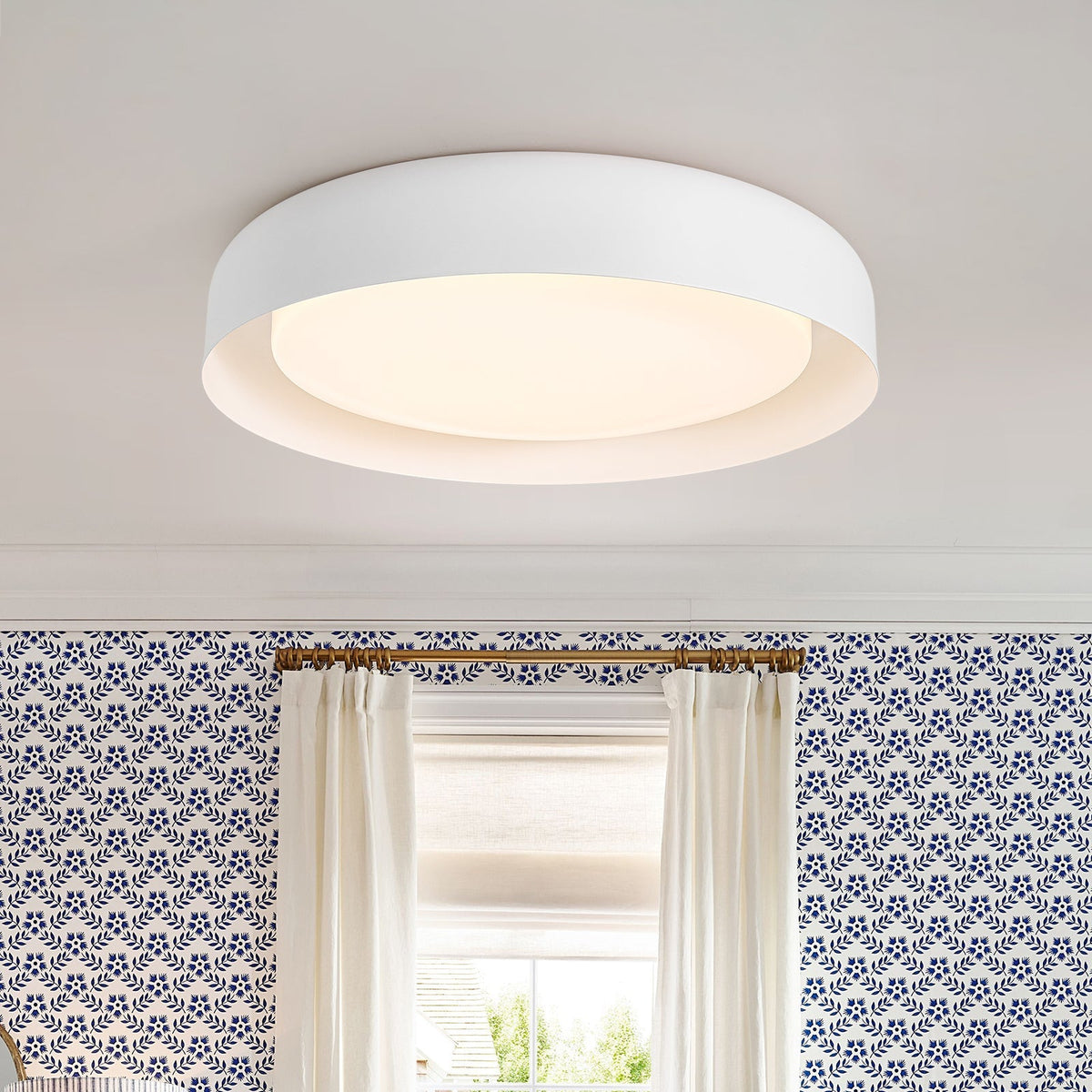 Minimalist 5CCT Dimmable LED Round Flush Mount Light